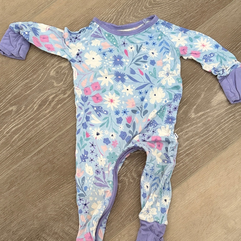 Little sleepies magical meadow crescent zippy 3-6